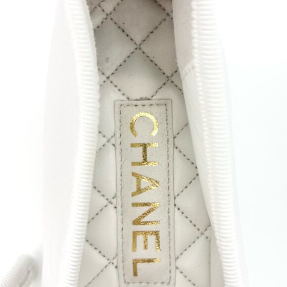 NEW Chanel 2024 Interlocking CC Logo White Leather Cap Toe Ballerina Flats 42 - Picture 7 of 10